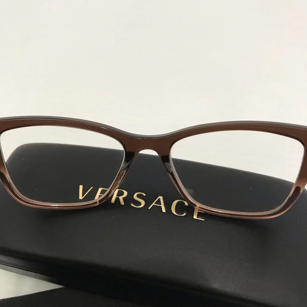 eyeglasses everything come